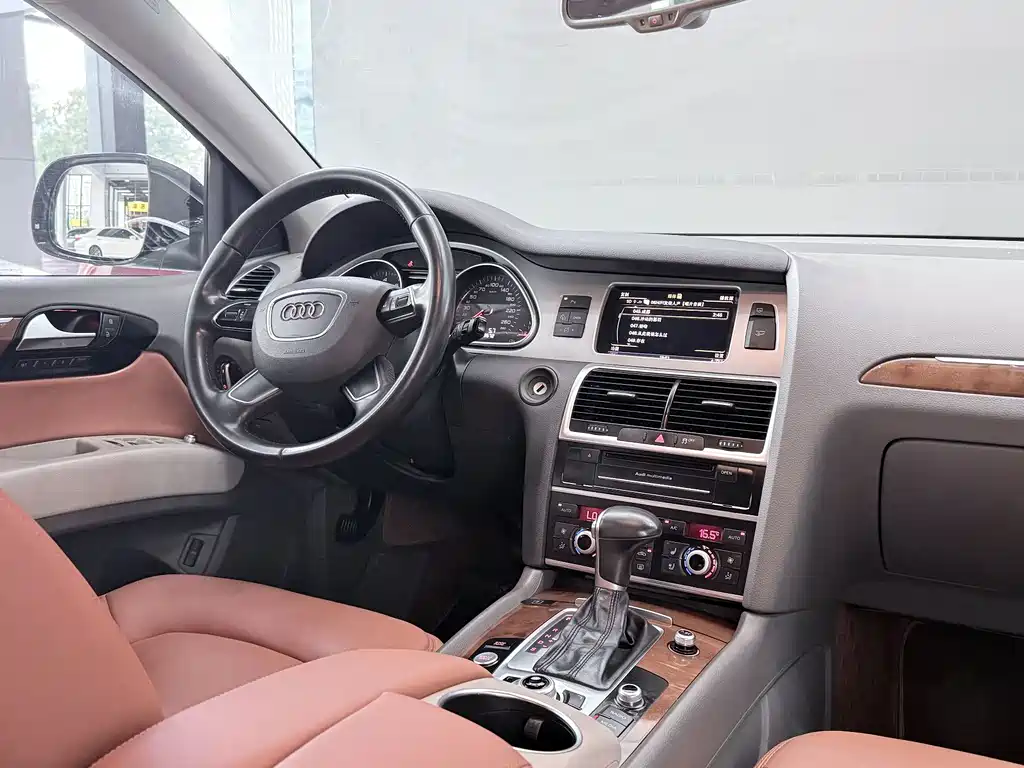 Audi Q7 — миниатюра 19