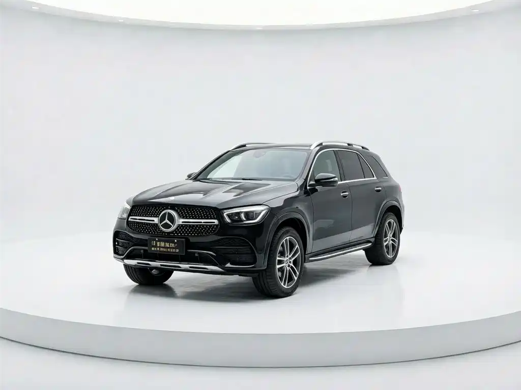 2020 Mercedes-Benz GLC - zdjęcie 1 z 12