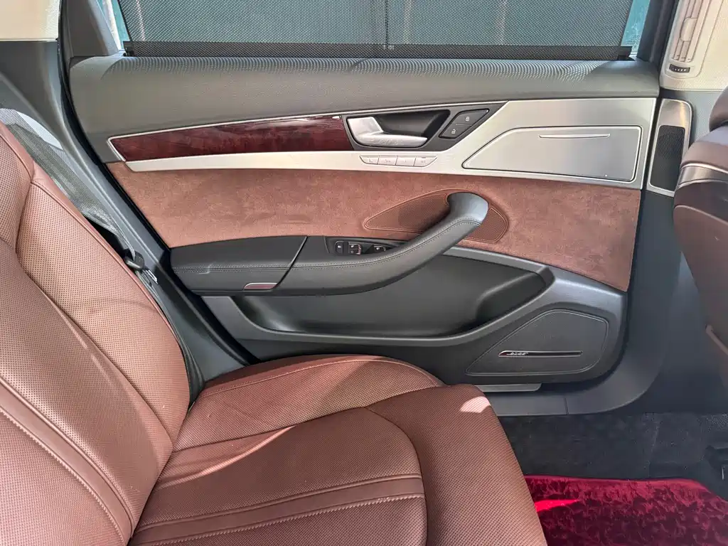 Audi A8 — фотографии объявления, Фото 19