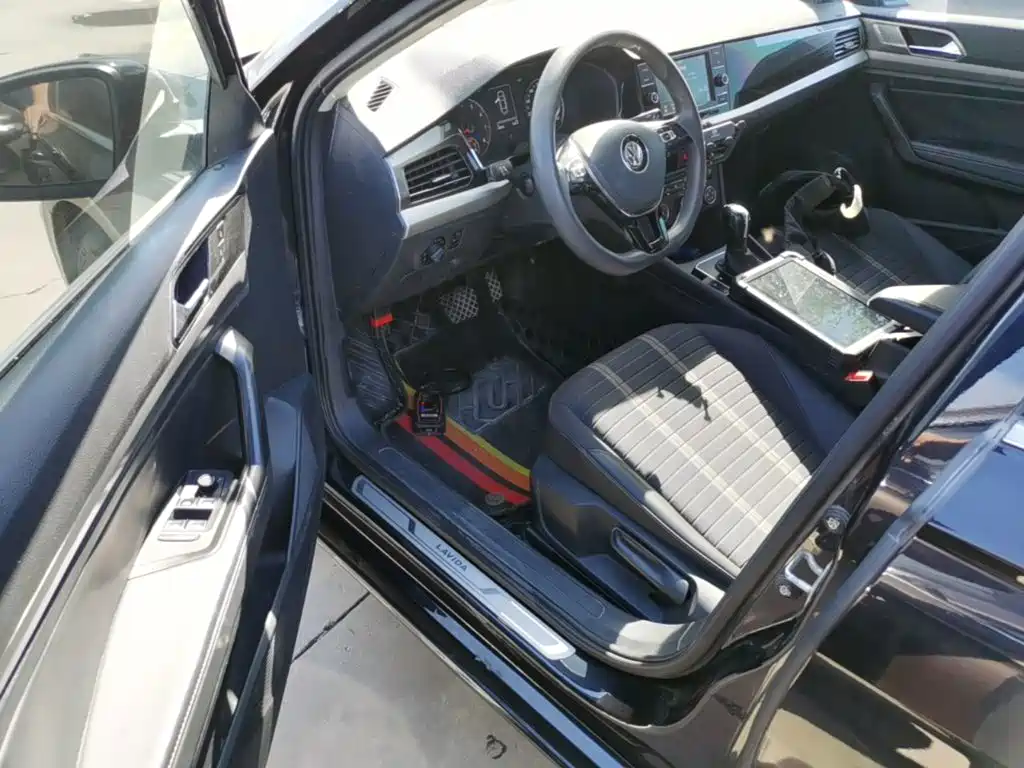 Volkswagen Lavida — миниатюра 16