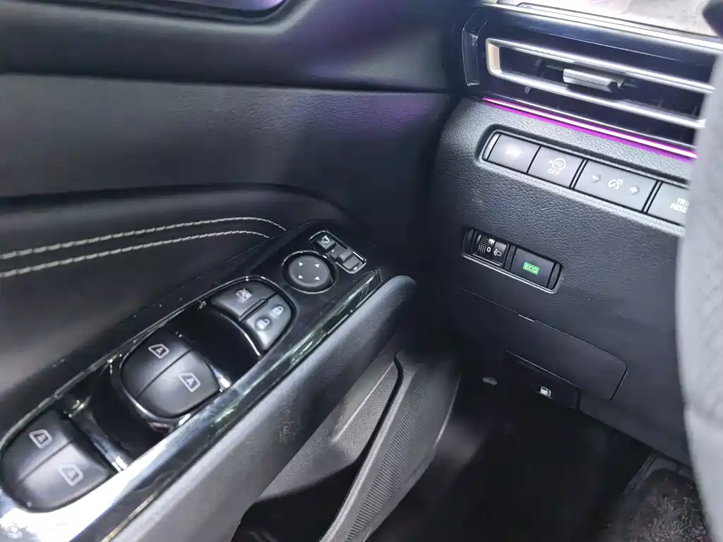 Nissan Teana — миниатюра 16
