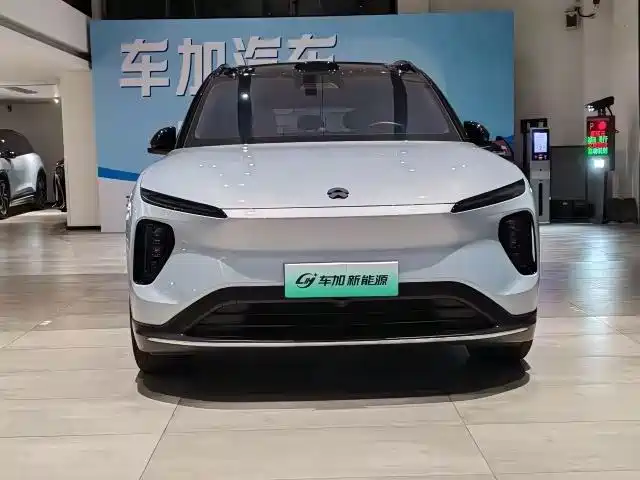 NIO ES6 — миниатюра 2