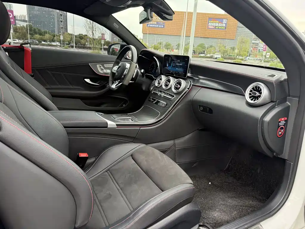 Mercedes-Benz C-Class (Import) — миниатюра 9