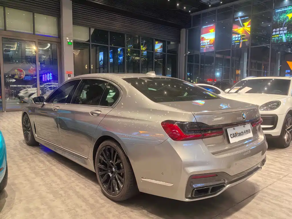BMW 7 Series 7 2019 740Li Premium M Sport