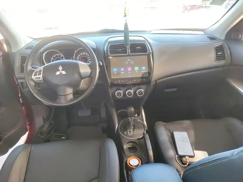 Mitsubishi ASX — миниатюра 10