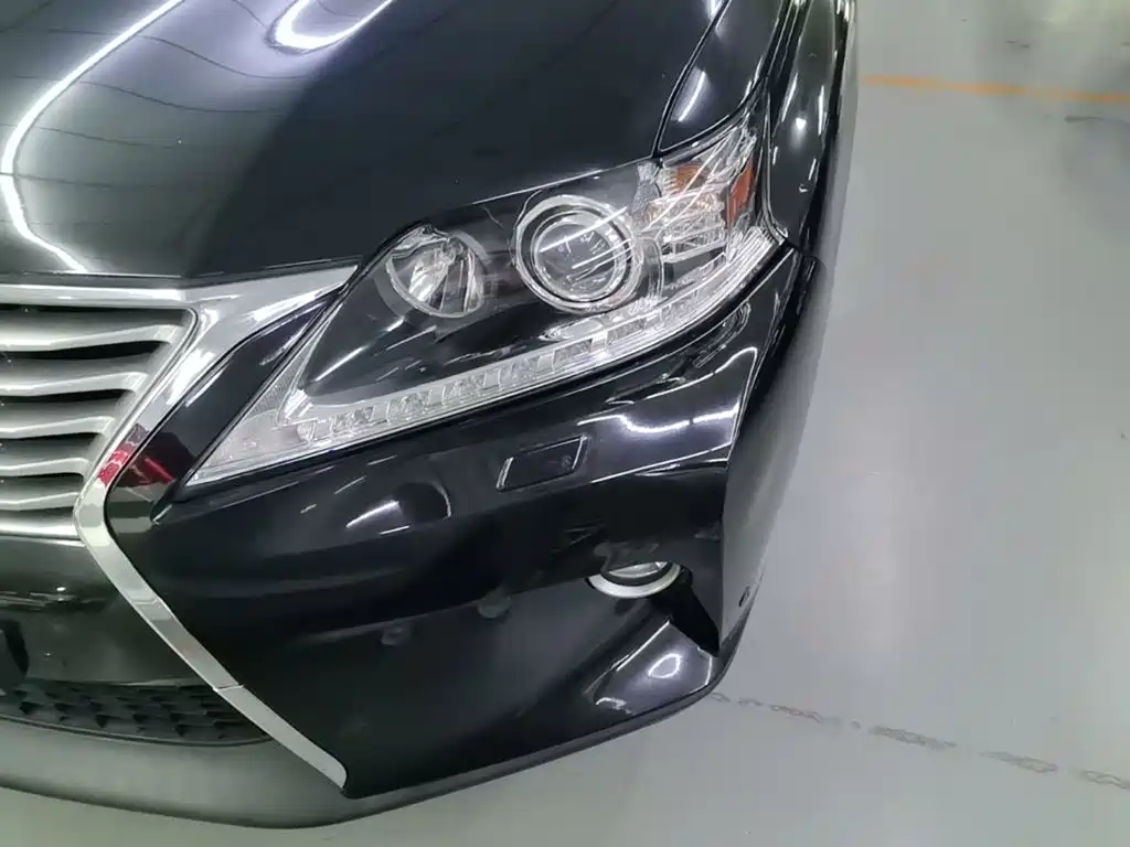 Lexus RX Classic — миниатюра 24