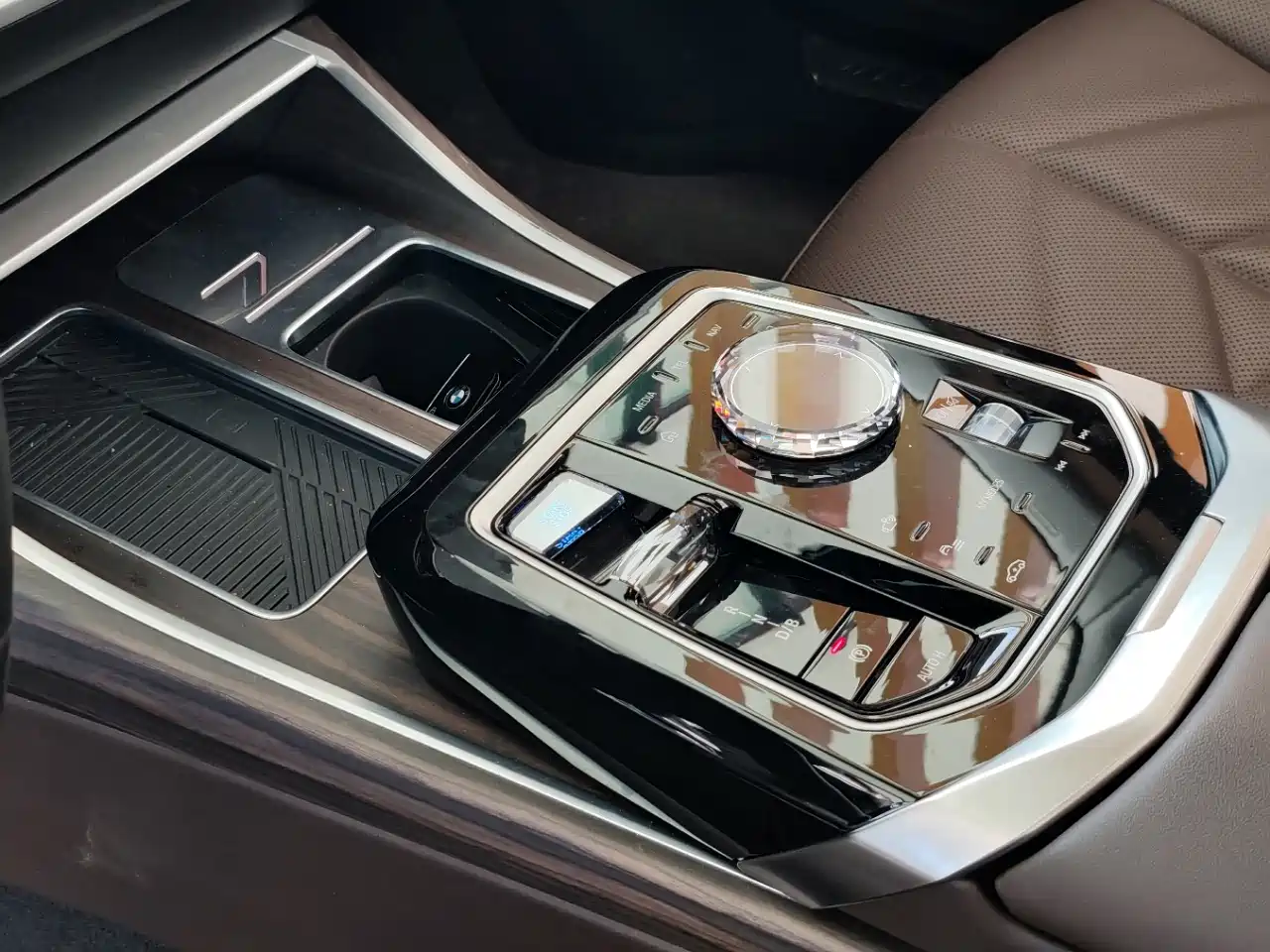 BMW i7 id 4685952 из Китая 7