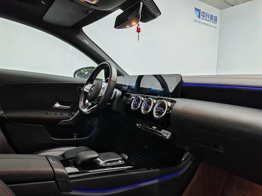 Mercedes-Benz CLA (Import) — миниатюра 15