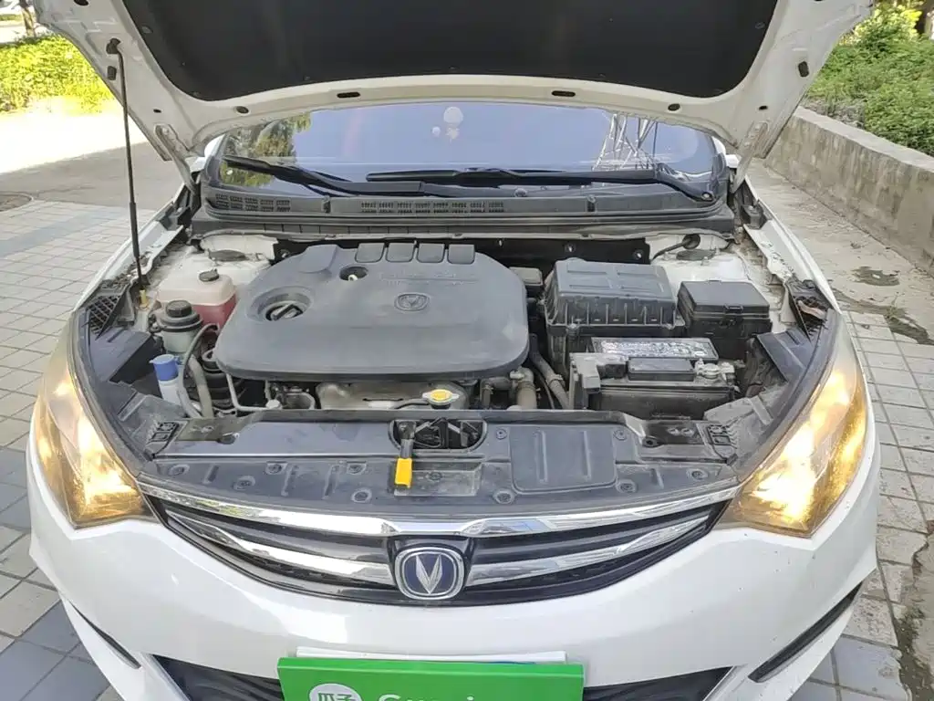 Changan Eado XT — миниатюра 20