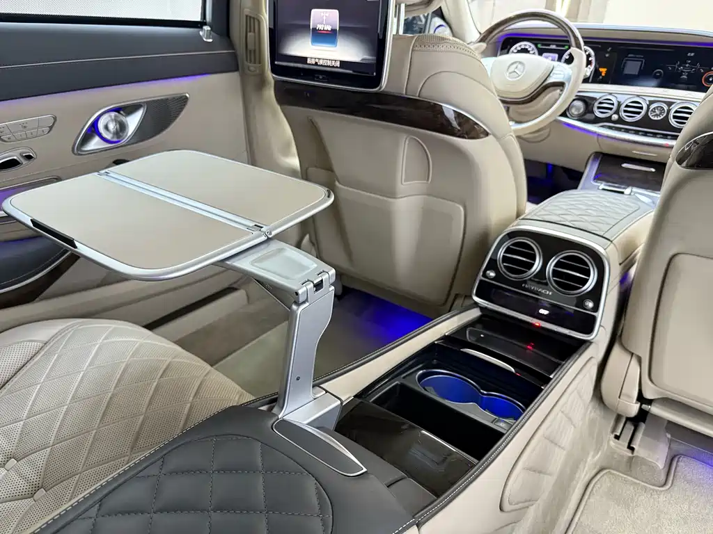 Mercedes-Benz S-Class — миниатюра 8