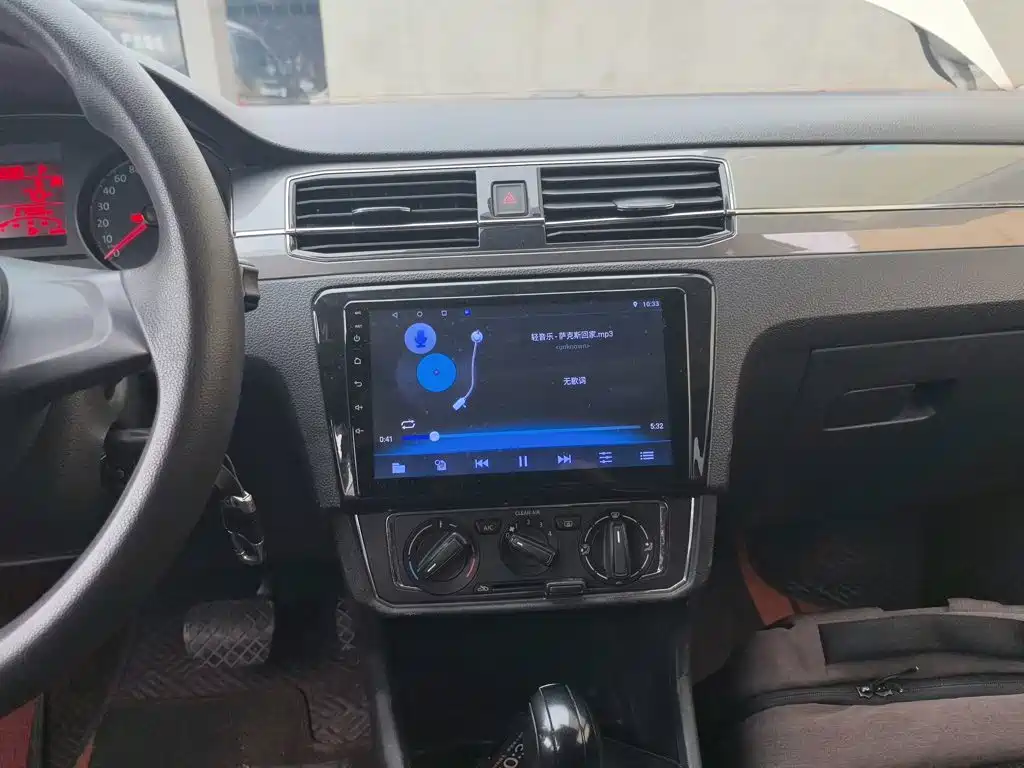 Volkswagen Santana — миниатюра 11