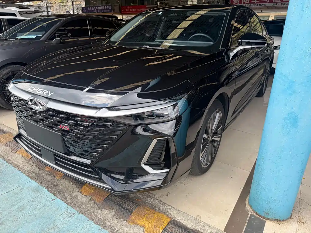 Chery Arrizo 8