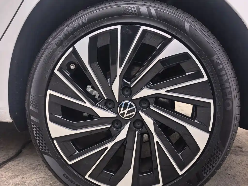 Volkswagen Sagitar — миниатюра 19