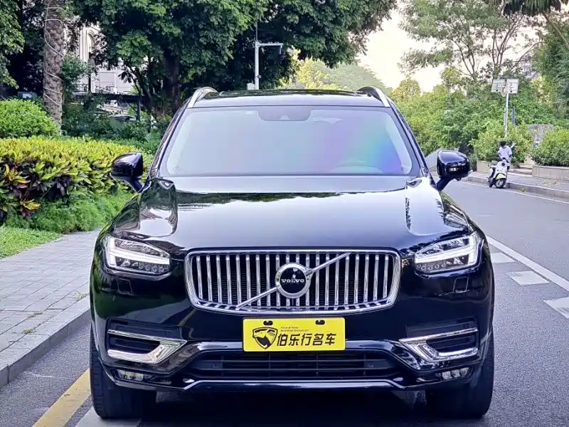 Volvo XC90 — миниатюра 2