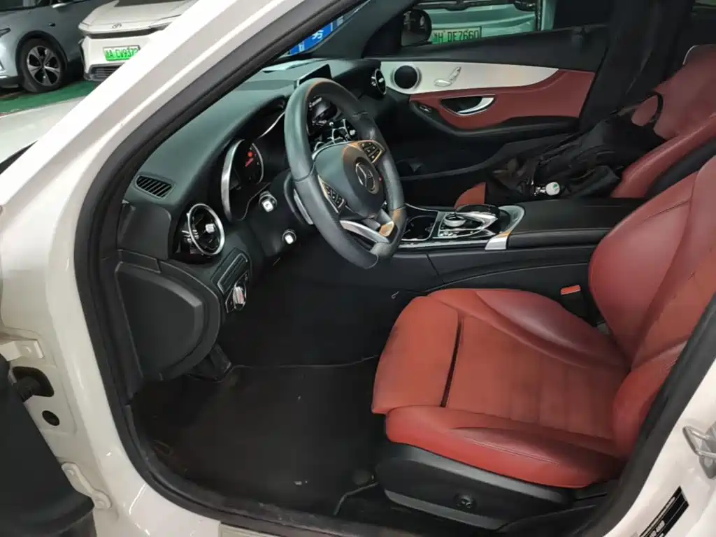 Mercedes-Benz C-Class — миниатюра 15