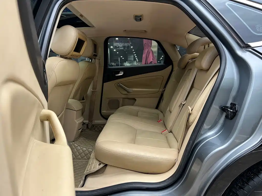 Ford Mondeo Zhisheng — миниатюра 14
