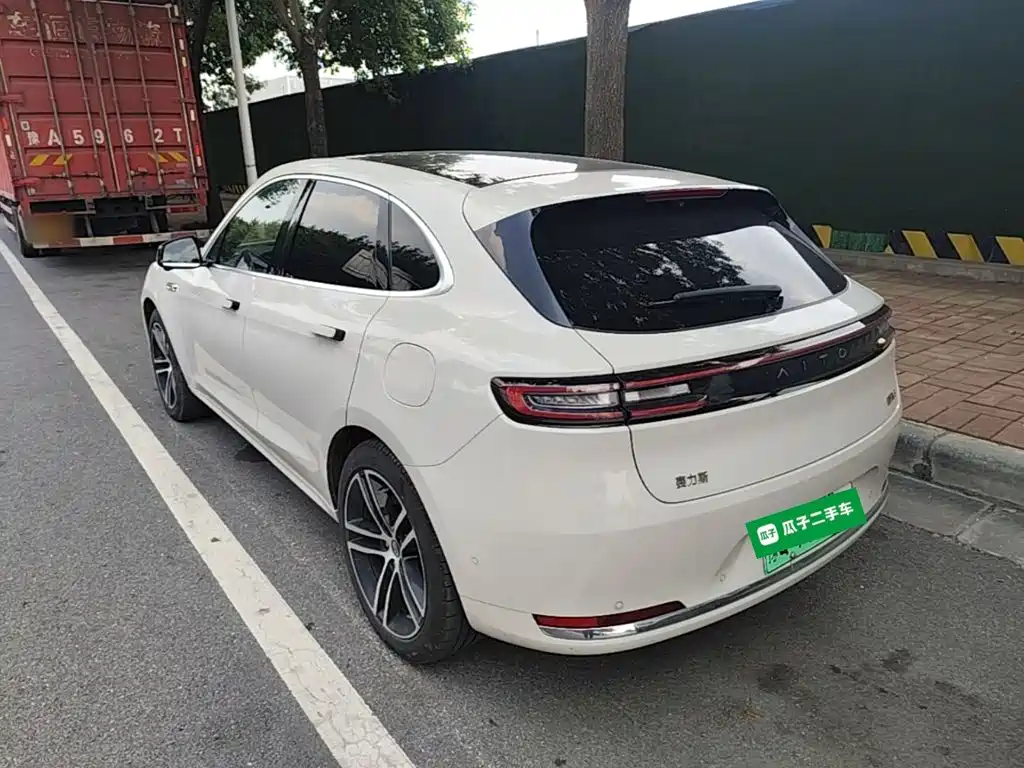 AITO Wenjie AITO M5 — миниатюра 5