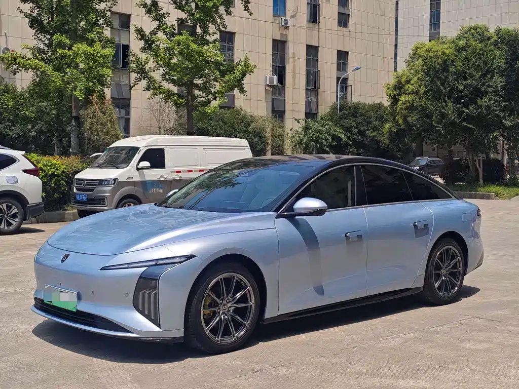 2024 Forthing Xinghai S7 - zdjęcie 1 z 15