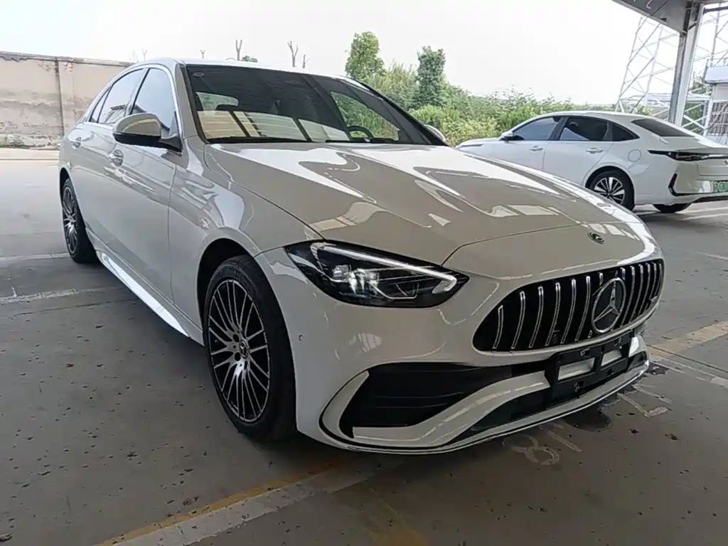 Mercedes-Benz C-Class — миниатюра 4