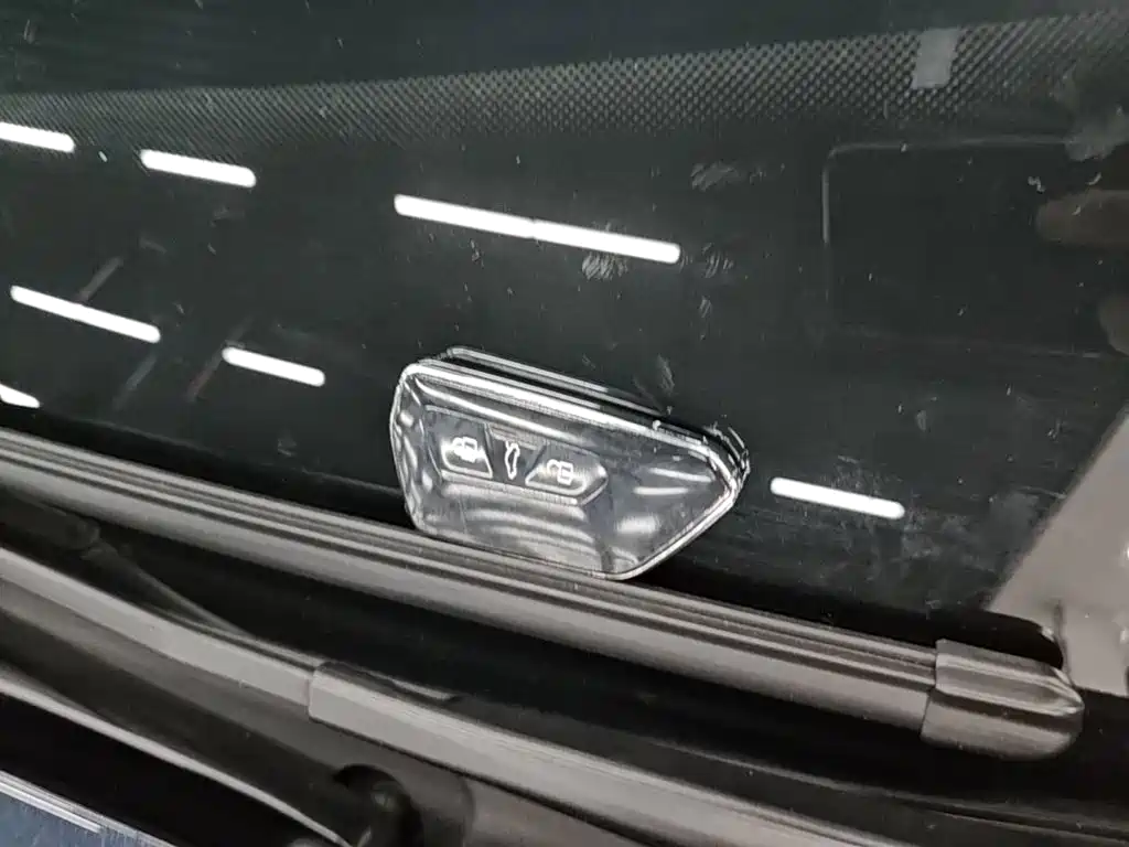 Volkswagen ID.4 Crozz — миниатюра 9