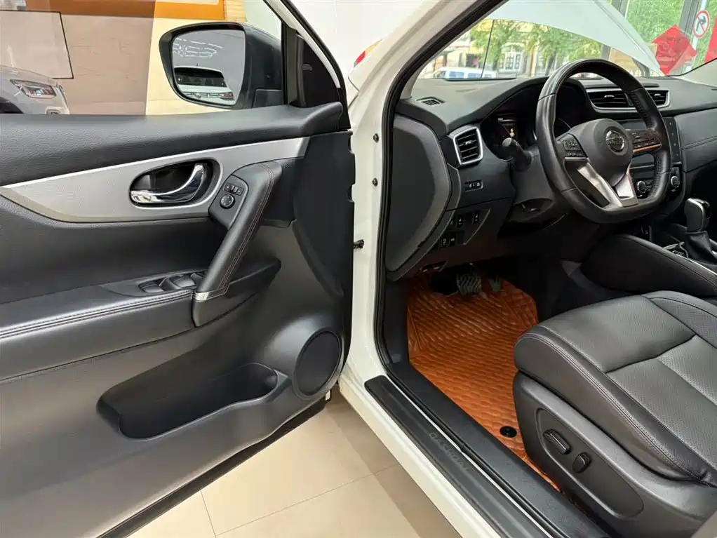 Nissan Qashqai 2022 2.0L CVT XV Prem Luxury