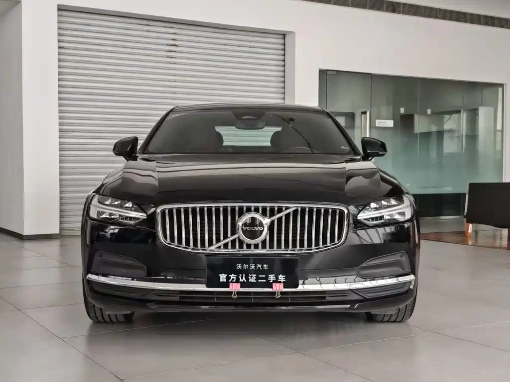 Volvo S90 — миниатюра 2