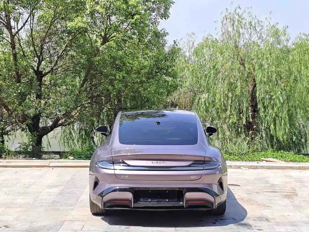 Xiaomi SU7 — миниатюра 15
