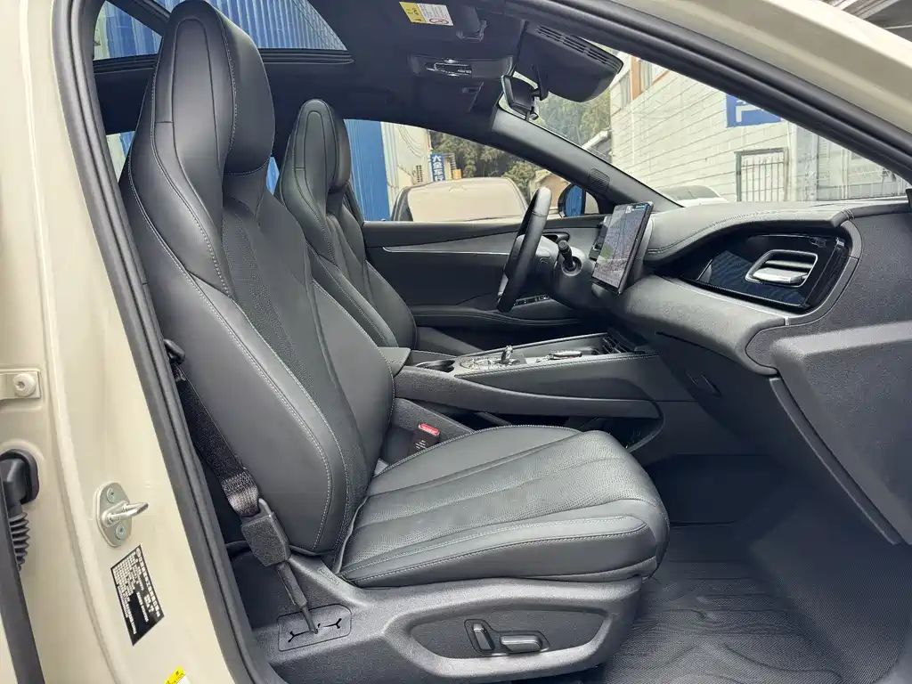 BYD SEAL 06 NEW ENERGY