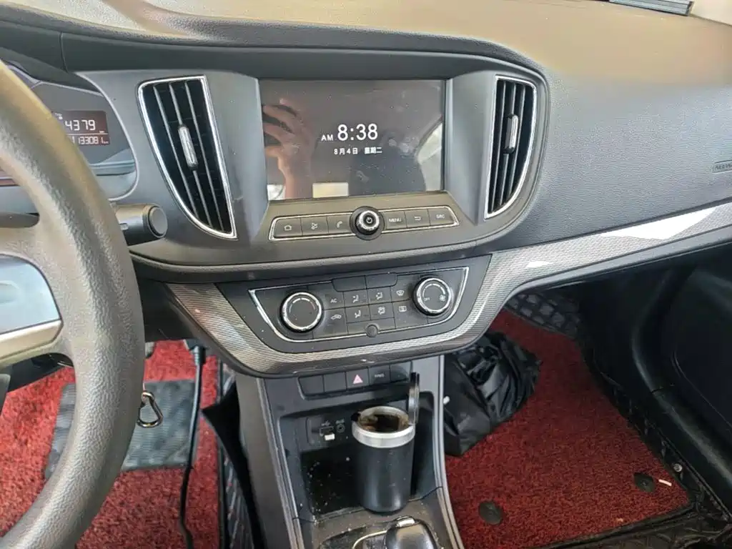 Roewe 360 — миниатюра 13