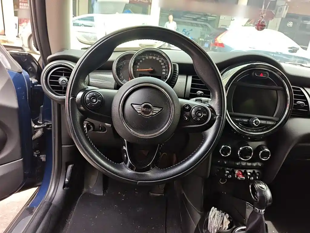 MINI Mini — миниатюра 3