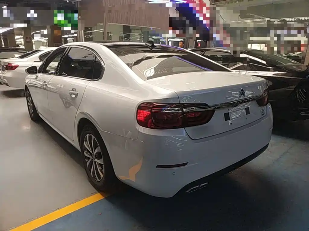 Citroen C6 — миниатюра 5