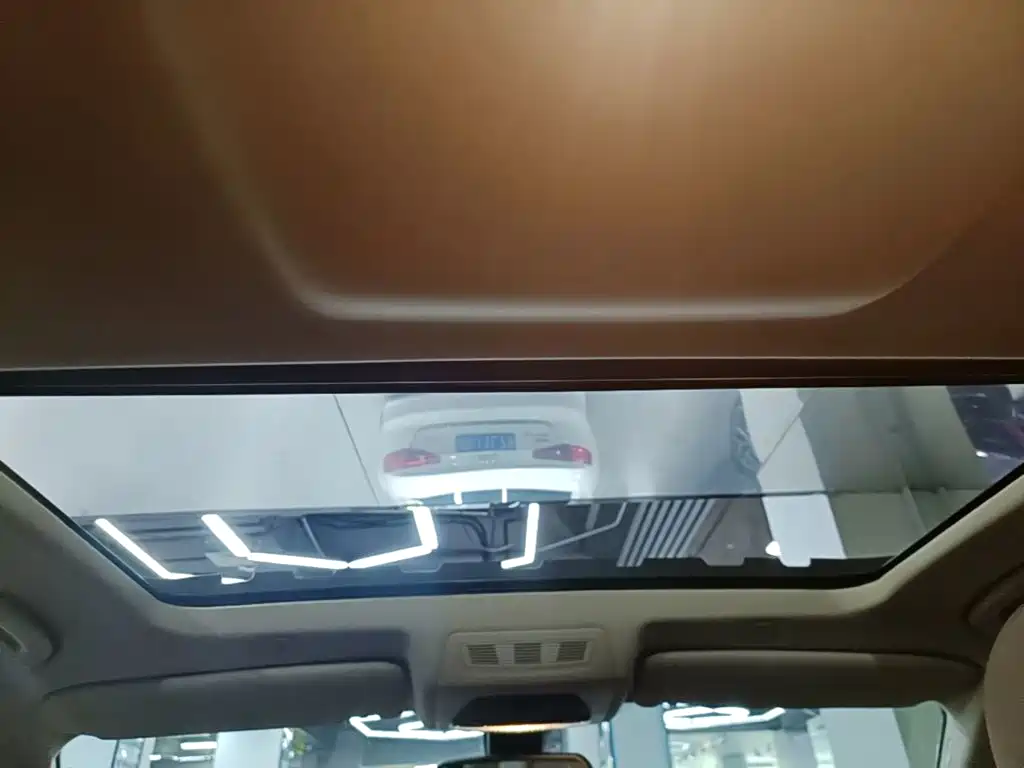 BMW 5 Series — миниатюра 18