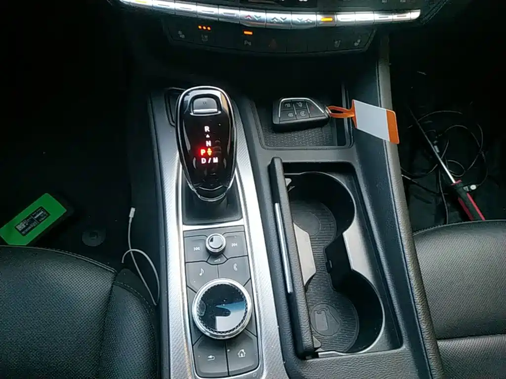 Cadillac CT5 — миниатюра 14