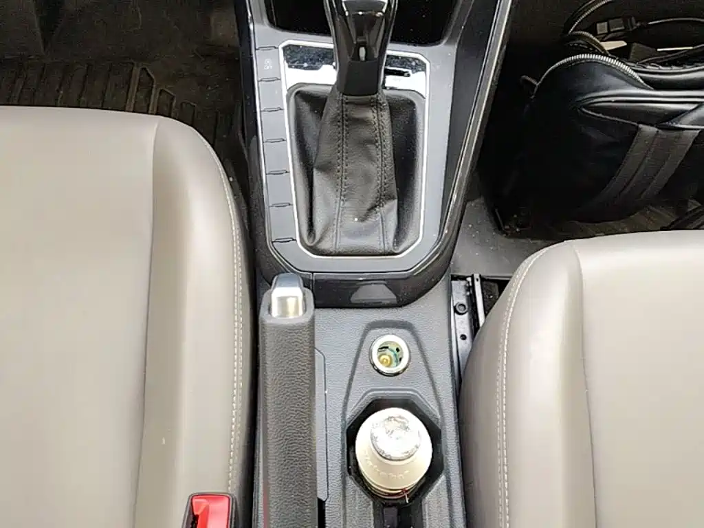 Volkswagen Lavida — миниатюра 14