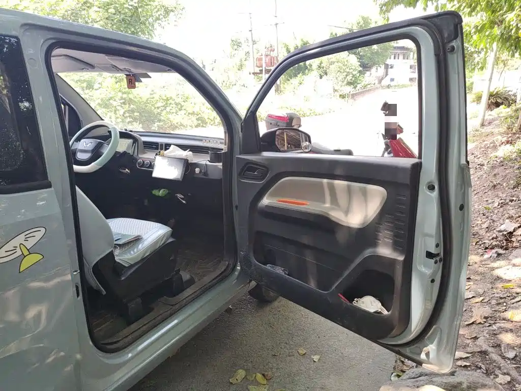 Wuling MINIEV — миниатюра 19
