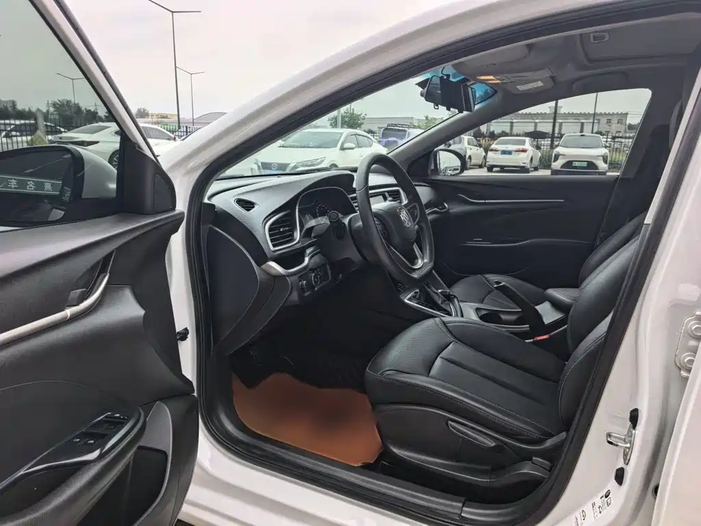 Buick Excelle — миниатюра 14