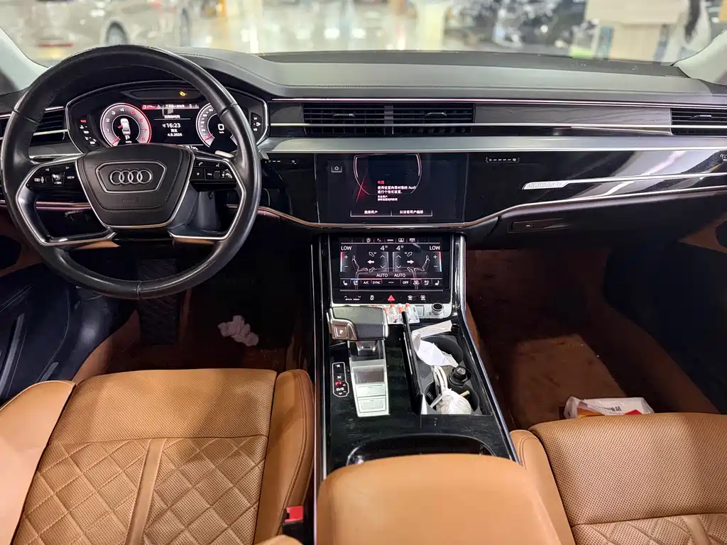 Audi A8 — миниатюра 6