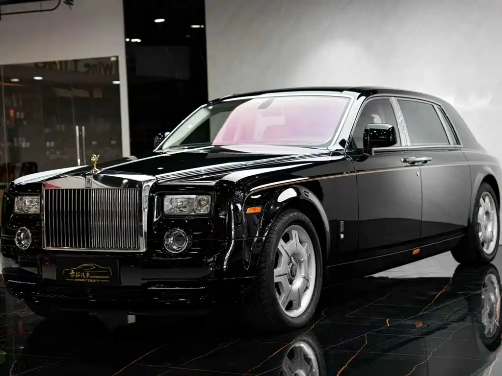 Rolls-Royce Phantom 6.7L Extended Edition EWB, фото 2