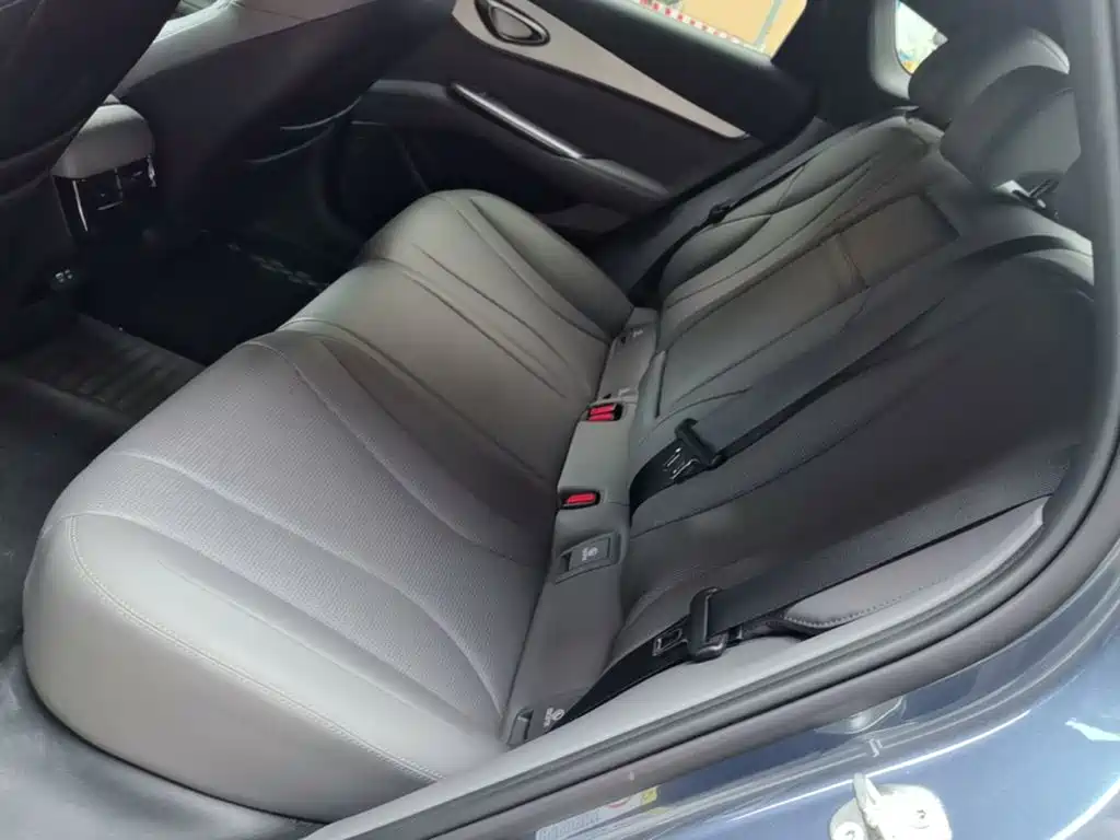 BYD Seal 07 DM-i — миниатюра 17