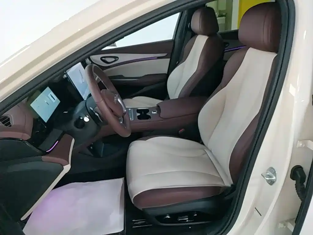 BYD Seal 07 DM-i — миниатюра 15