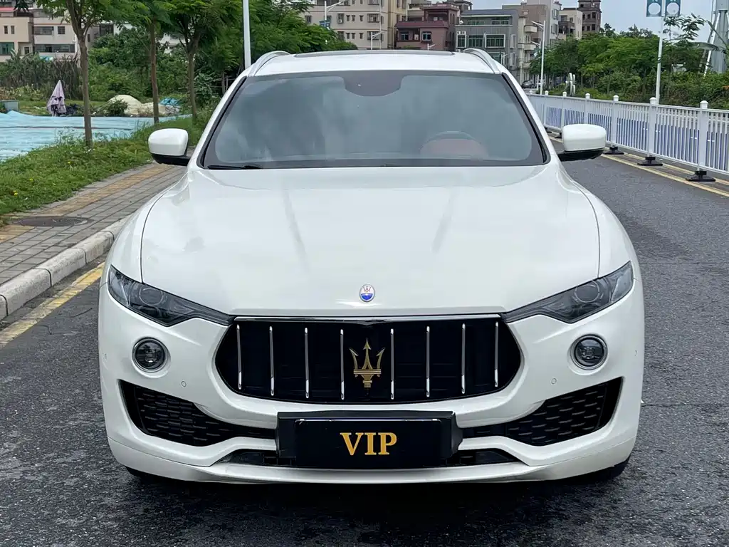 MASERATI LEVANTE