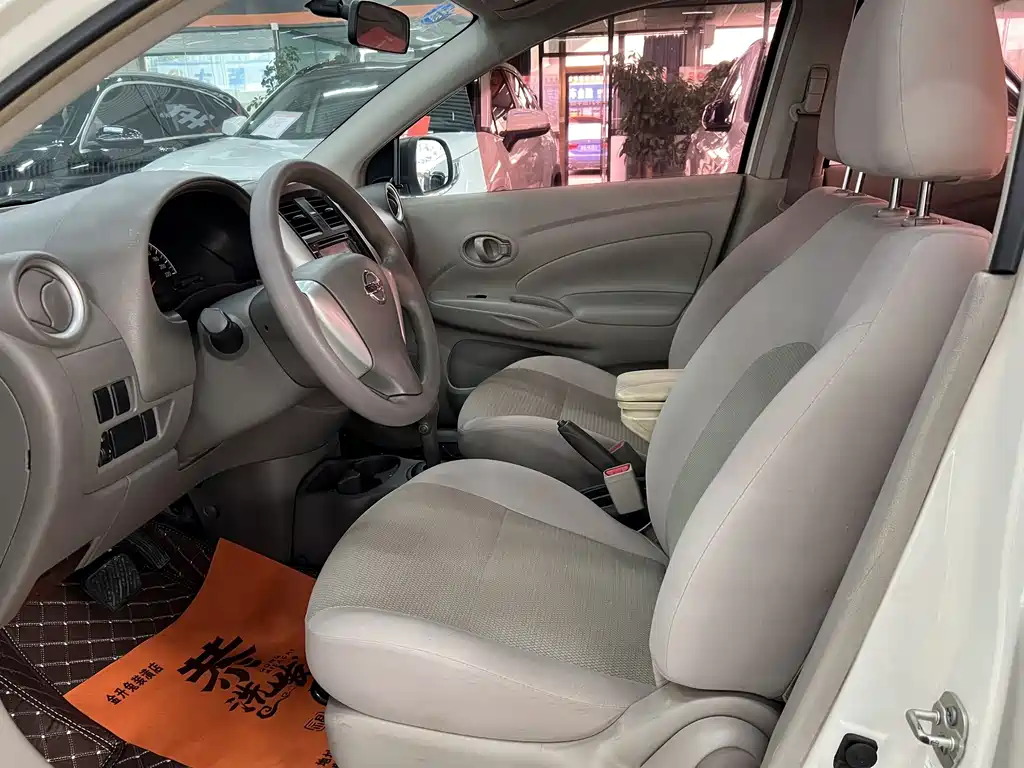 Nissan Sunny — миниатюра 4