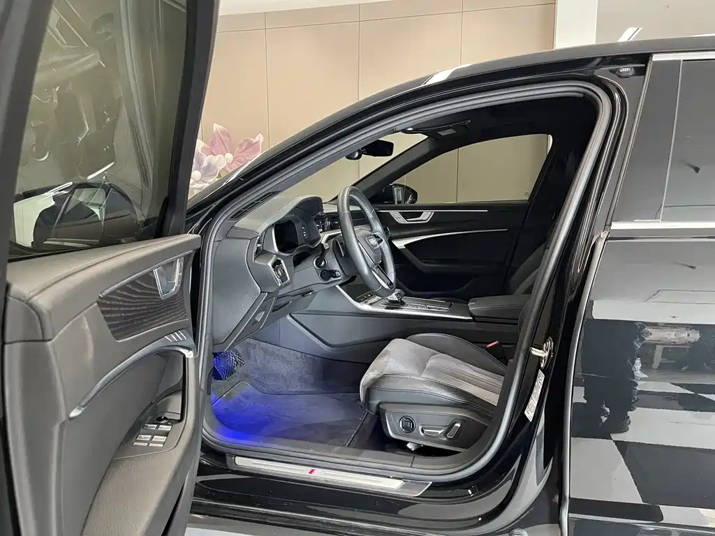 Audi A6L — миниатюра 24