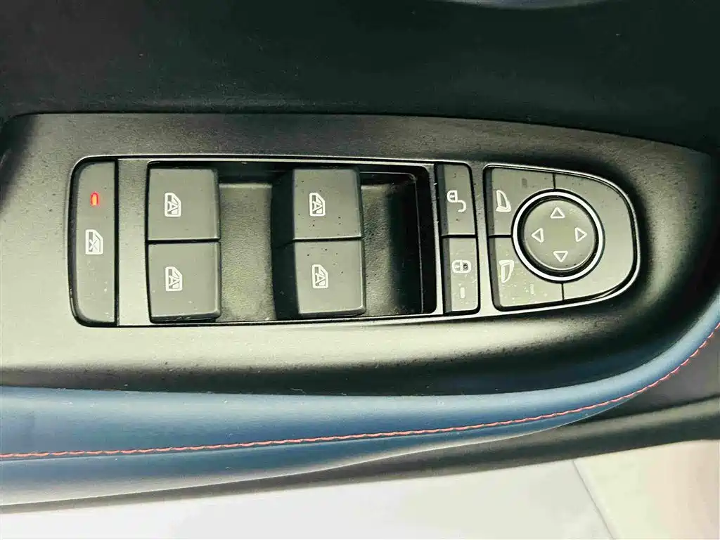 BYD Dolphin — миниатюра 19