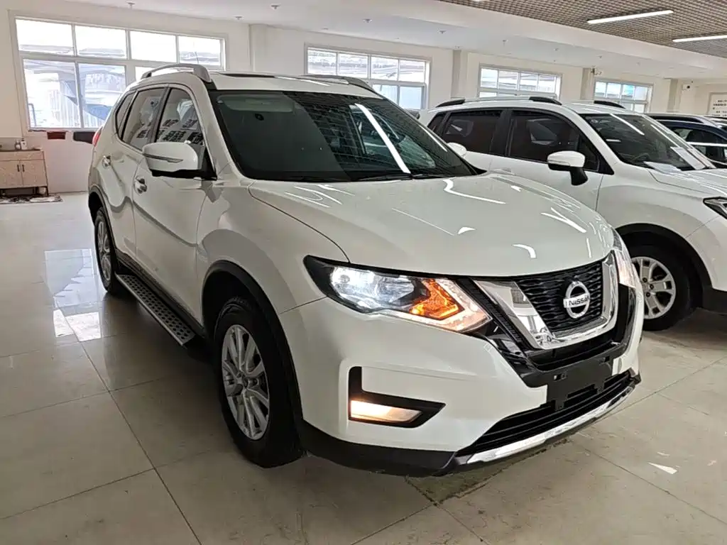 Nissan X-Trail — миниатюра 4