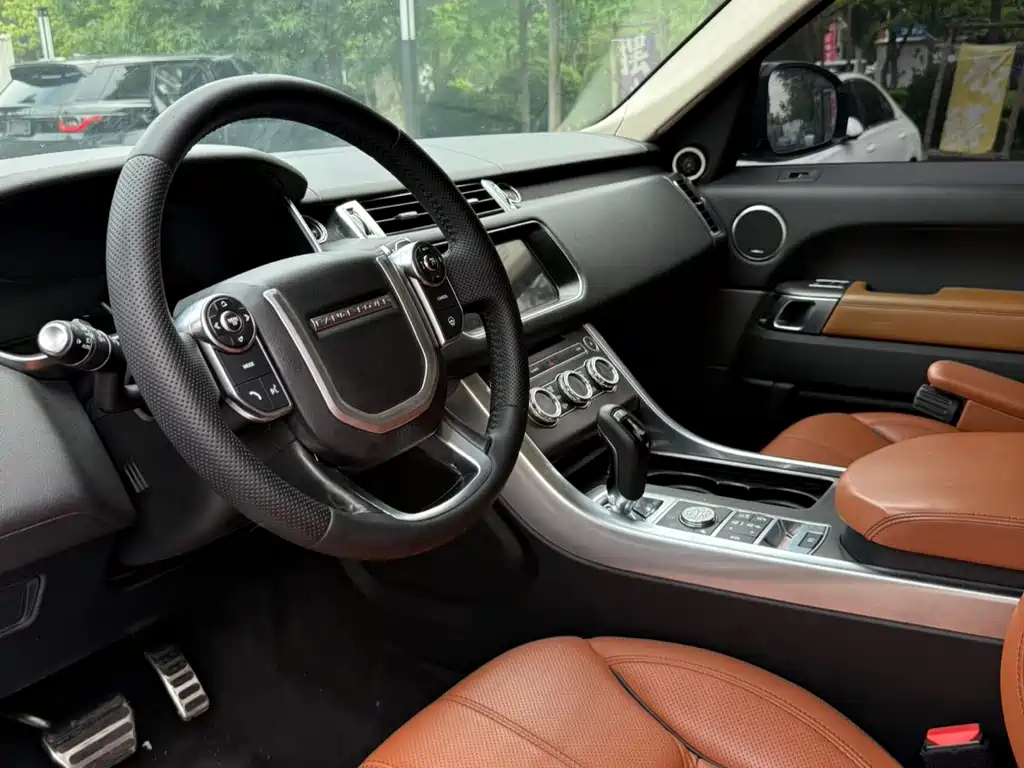 Land Rover Range Rover Sport 2017 3.0 SC V6 HSE DYNAMIC