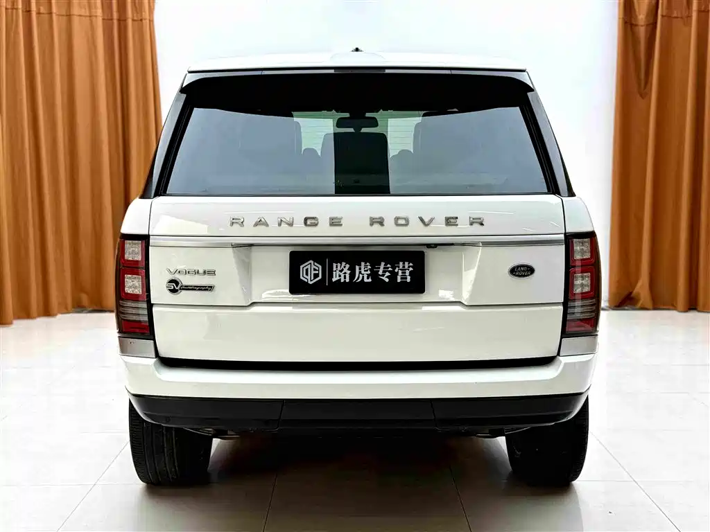 Land Rover Range Rover — миниатюра 5