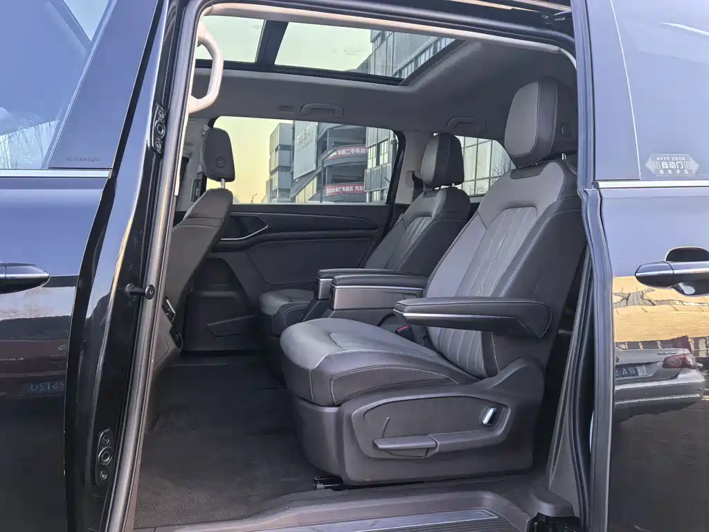 Volkswagen Viloran 2024 330TSI Luxury