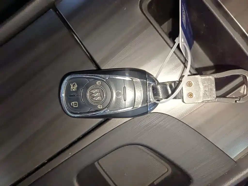 Buick LaCrosse — миниатюра 9