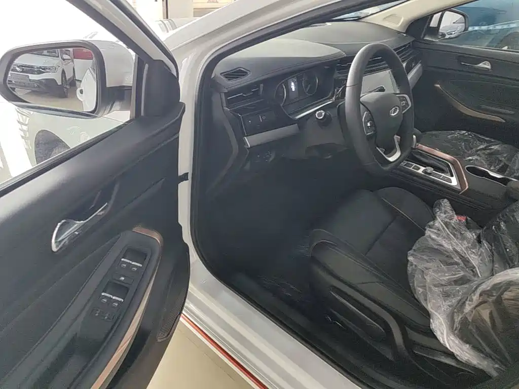 Chery Arrizo 5 PLUS — миниатюра 16
